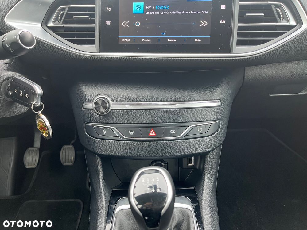 Peugeot 308 BlueHDi 100 Stop & Start Active Pack - 17