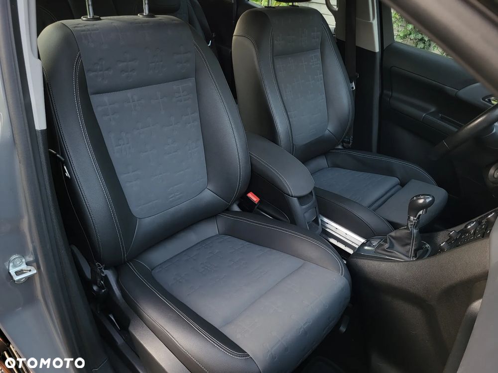 Opel Meriva - 10
