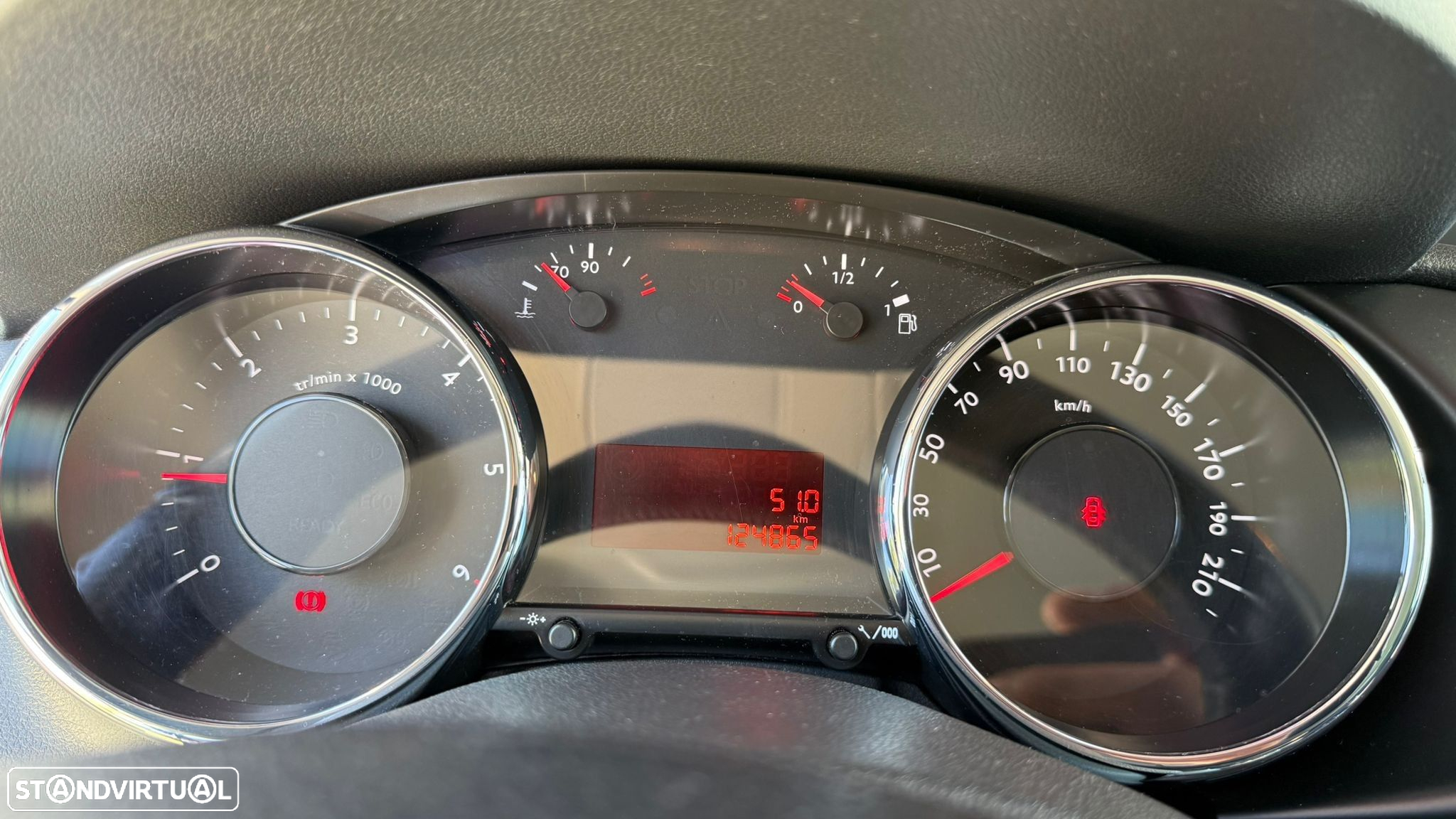 Peugeot 3008 1.6 BlueHDi Style - 24