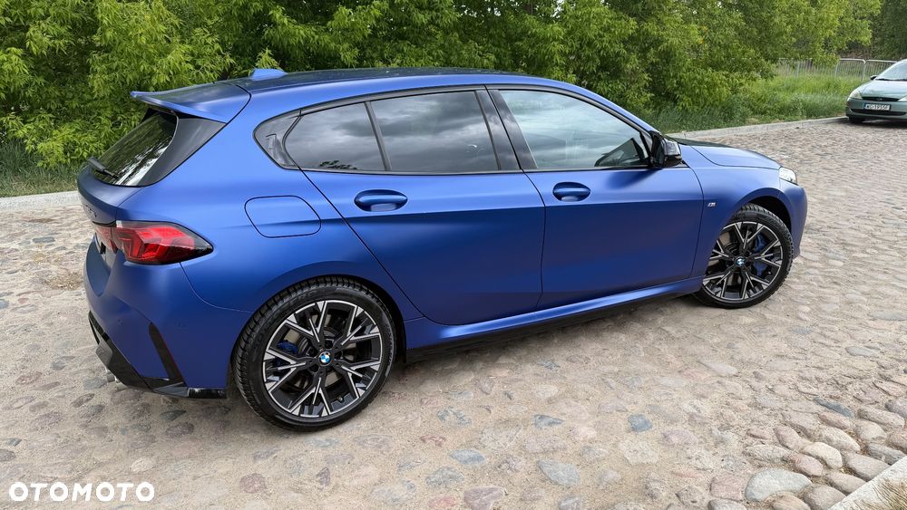 BMW 1M ver-m135i-xdrive - 4