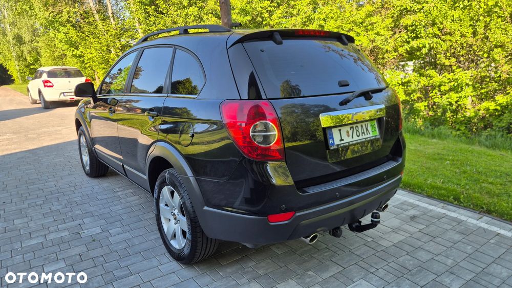 Chevrolet Captiva 2.4 2WD 7 Sitzer LS Family Edition - 3