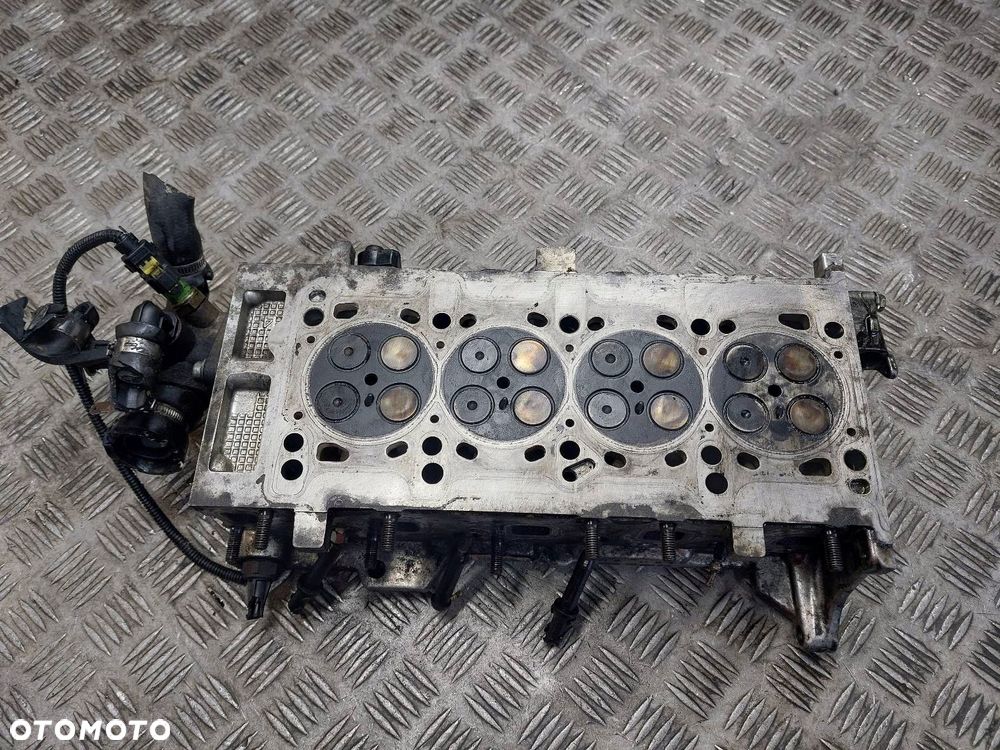 GŁOWICA FIAT GRANDE PUNTO I 1.3 JTD 55228032 - 9