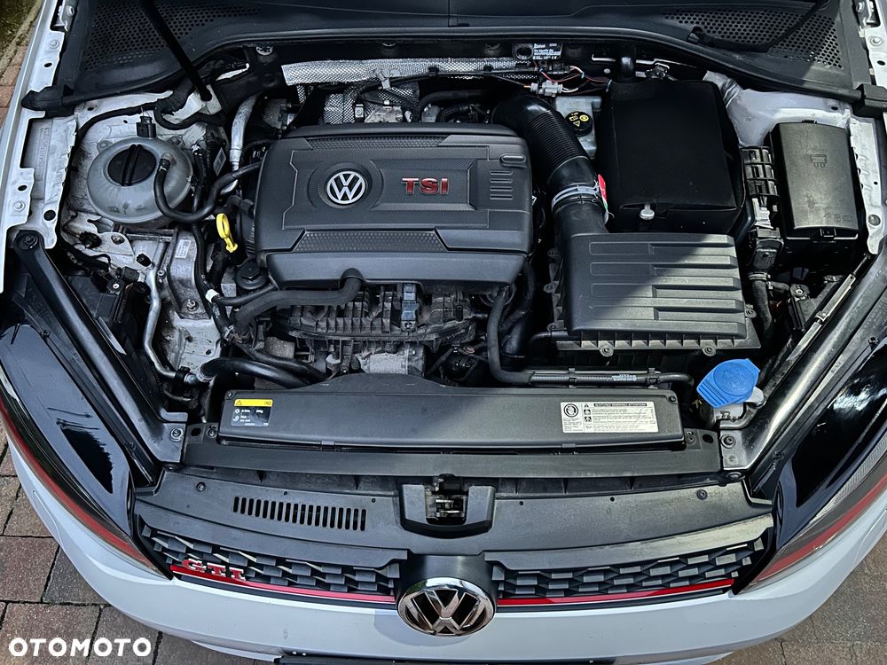 Volkswagen Golf VII 2.0 TSI BMT GTI - 23