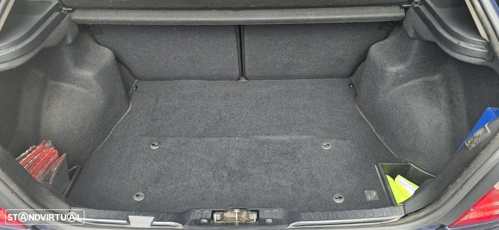 BMW 318 tds Compact - 24