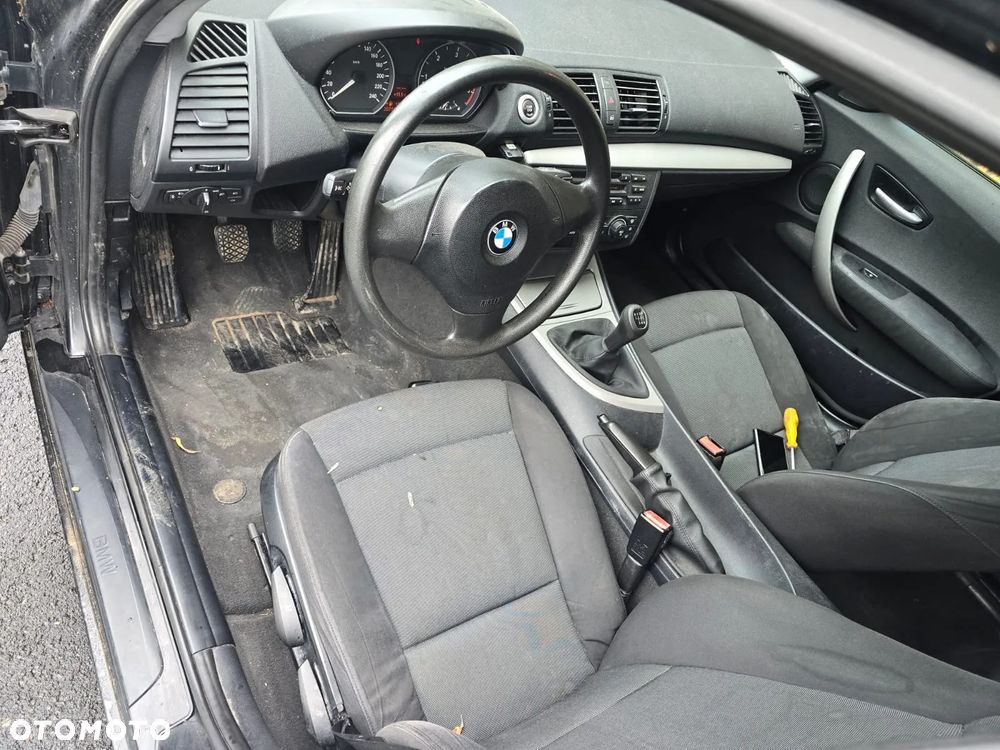 BMW Seria 1 118d - 5