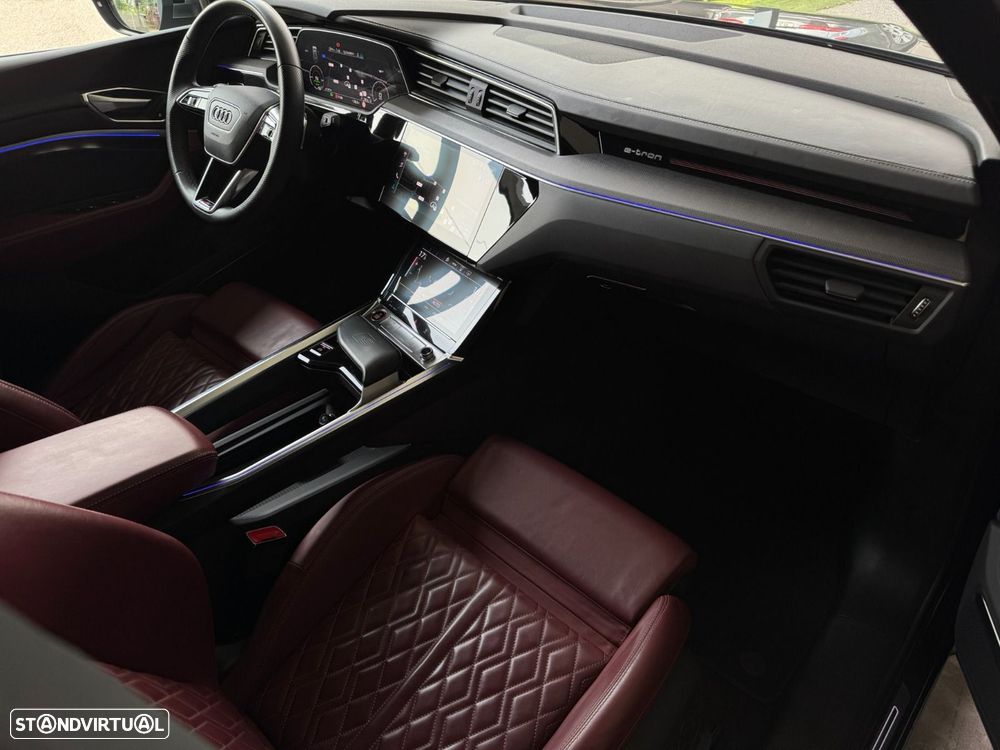 Audi e-tron S quattro - 22