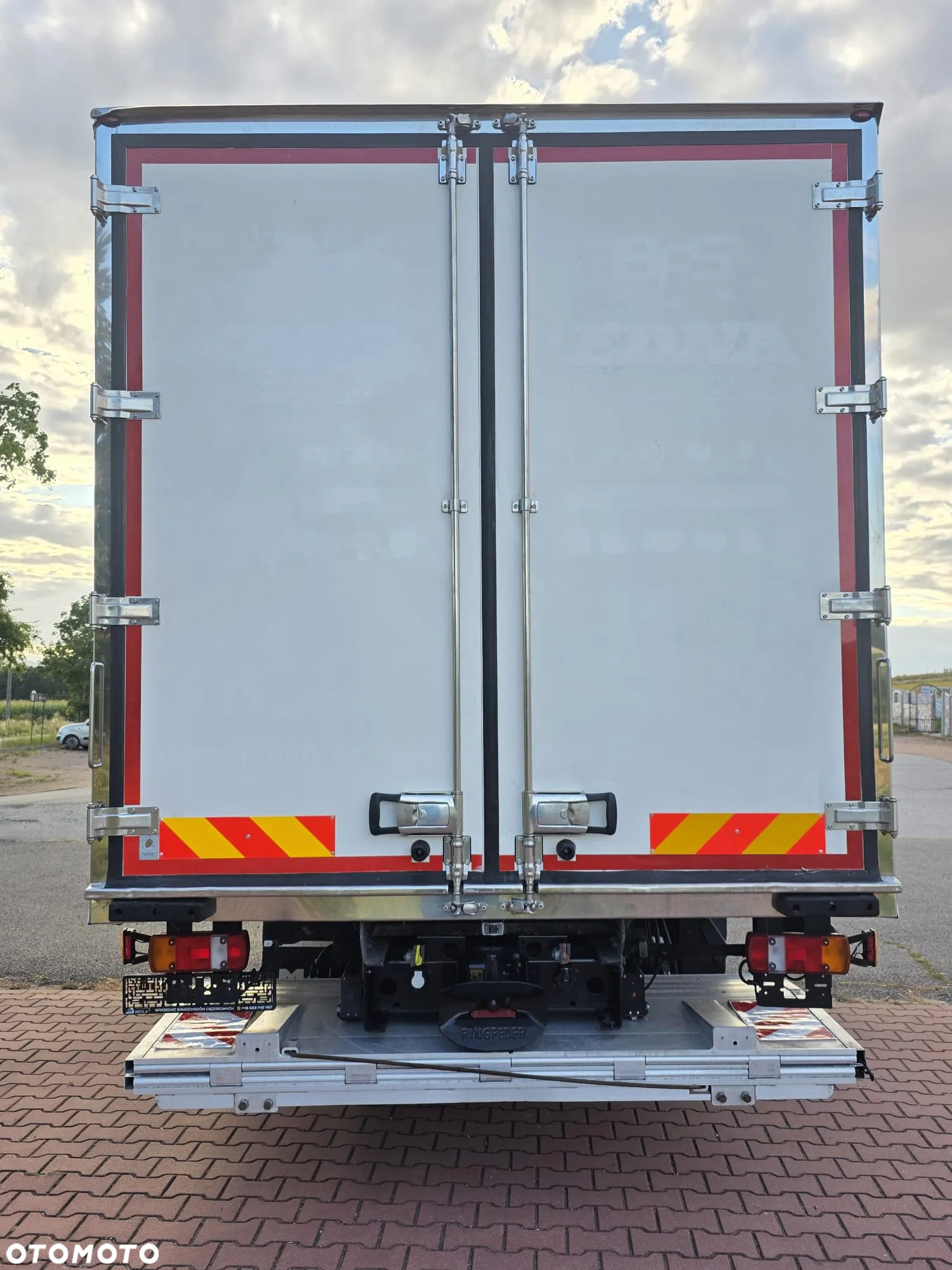 MAN TGM 15.250 / CHŁODNIA / WINDA / 2018 ROK / 230 TYŚ KM / BOCZNE DRZWI / AUTOMAT / SPROWADZONY / E6 / 18  EUROPALET/ - 5