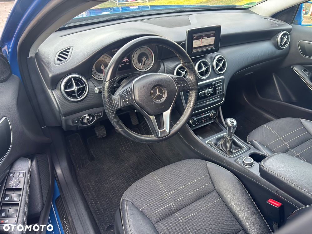 Mercedes-Benz Klasa A 200 (BlueEFFICIENCY) Urban - 17