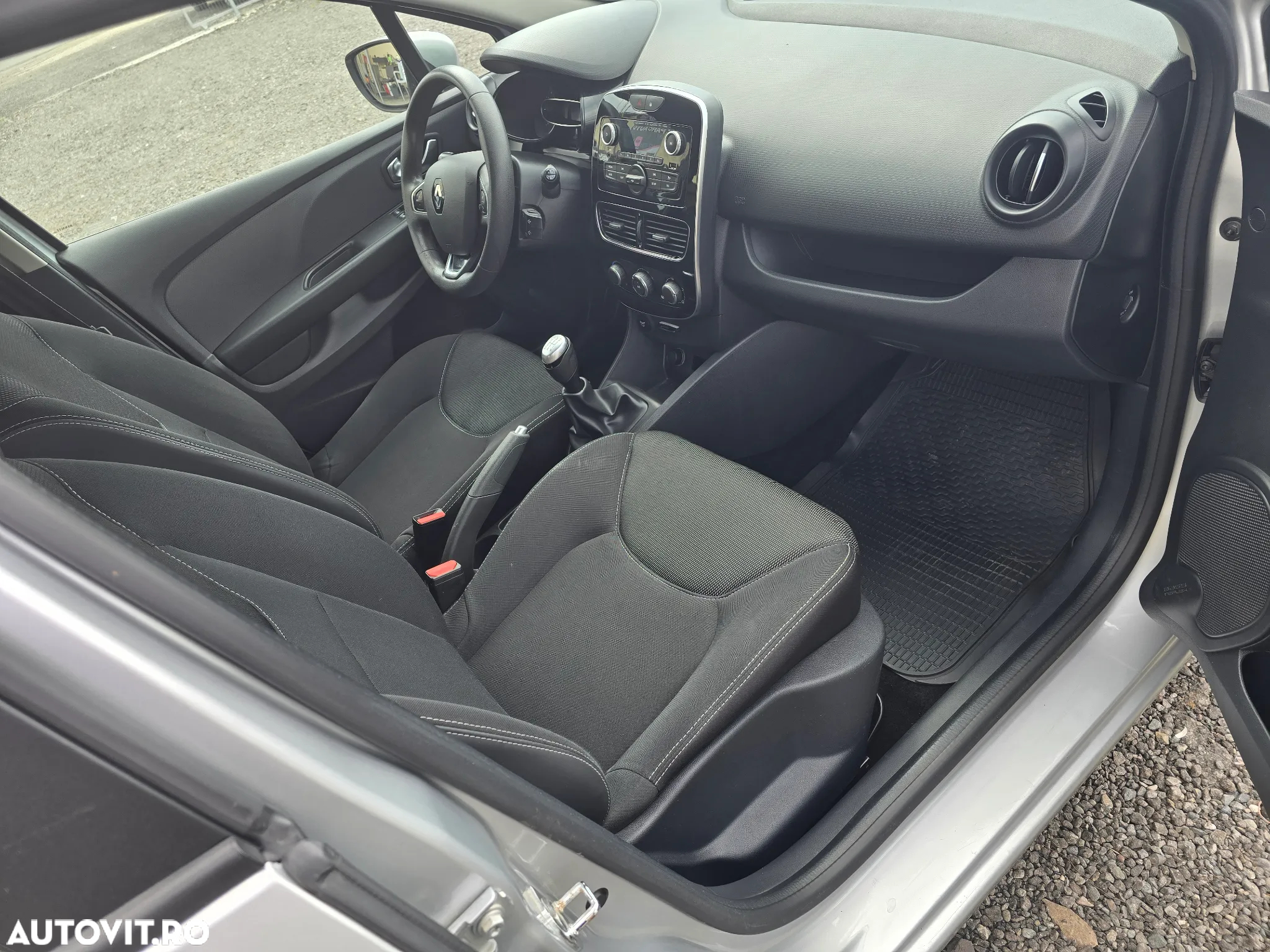 Renault Clio IV TCe Life - 11