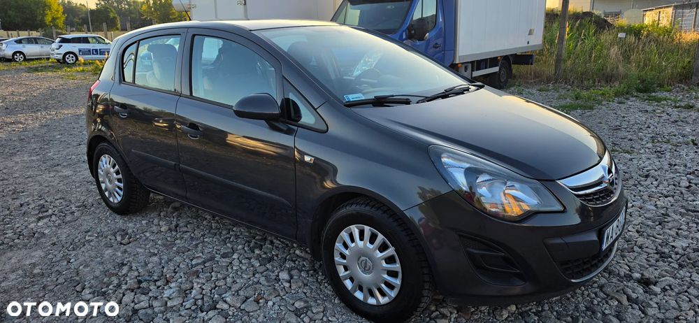 Opel Corsa 1.2 16V Edition / Active - 2