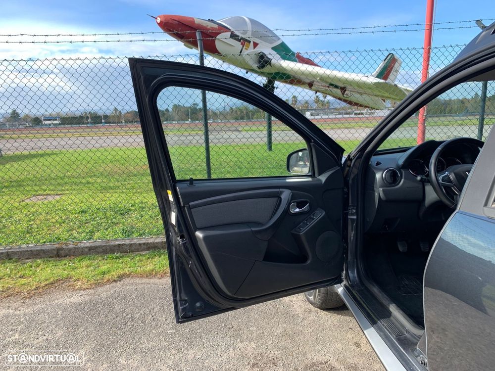 Dacia Duster 1.5 dCi SL Urban Explorer - 41