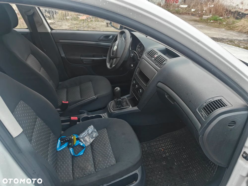 Skoda Octavia 1.6 TDI DPF Ambition - 22