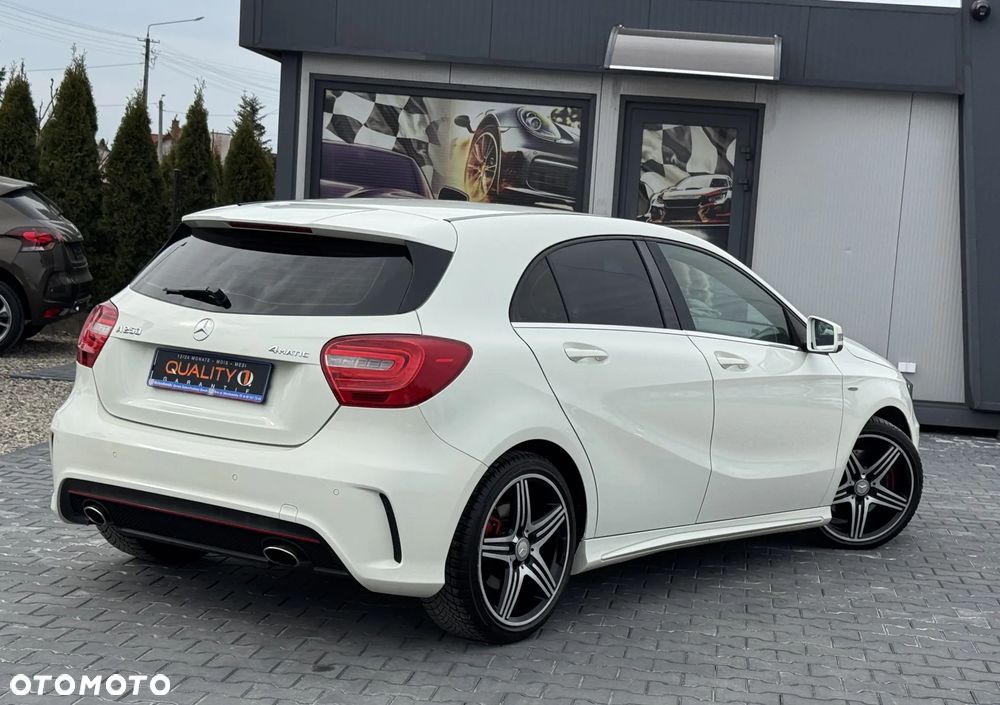 Mercedes-Benz Klasa A 250 4Matic 7G-DCT AMG Line - 9