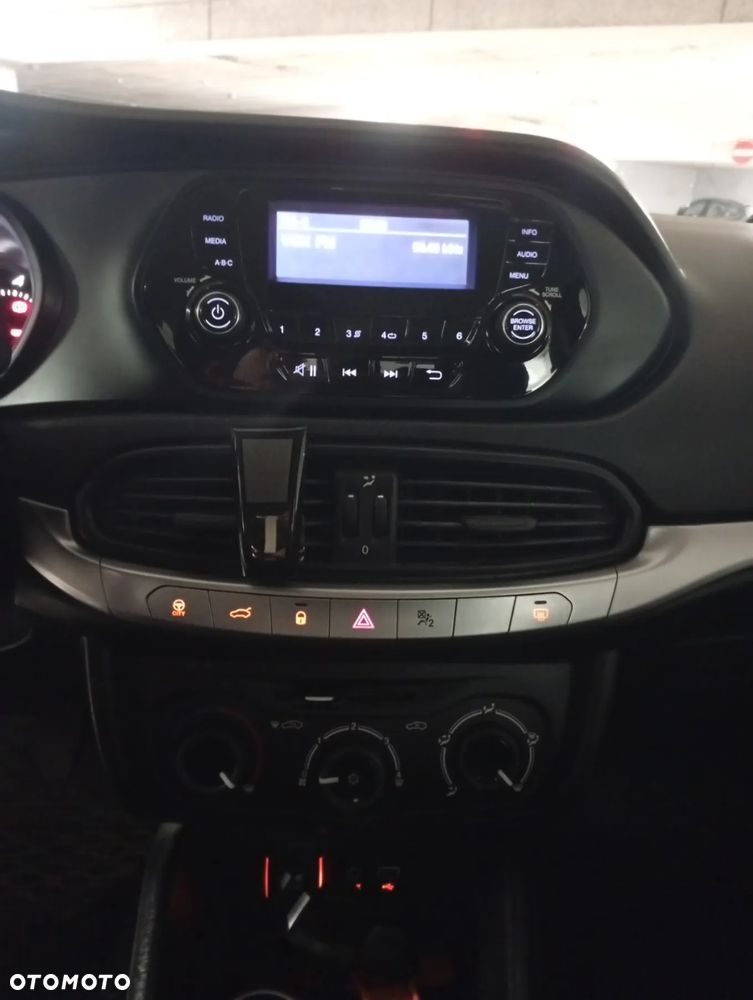 Fiat Tipo 1.4 16v Easy - 7