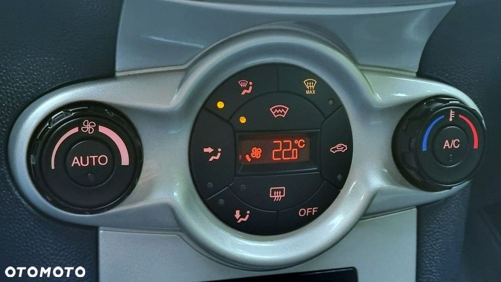 Ford Fiesta - 15