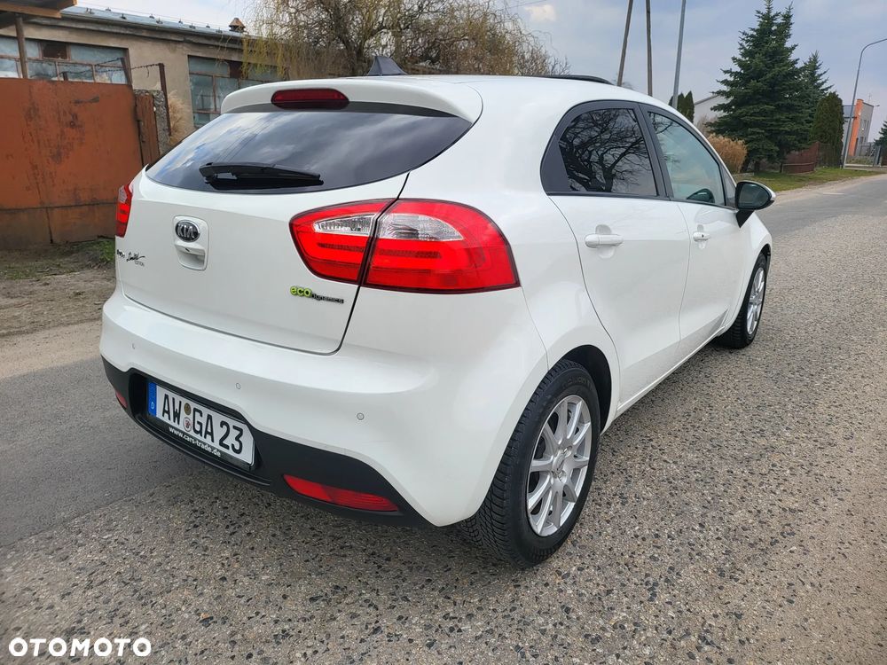 Kia Rio 1.4 CRDI Platinum Edition - 5