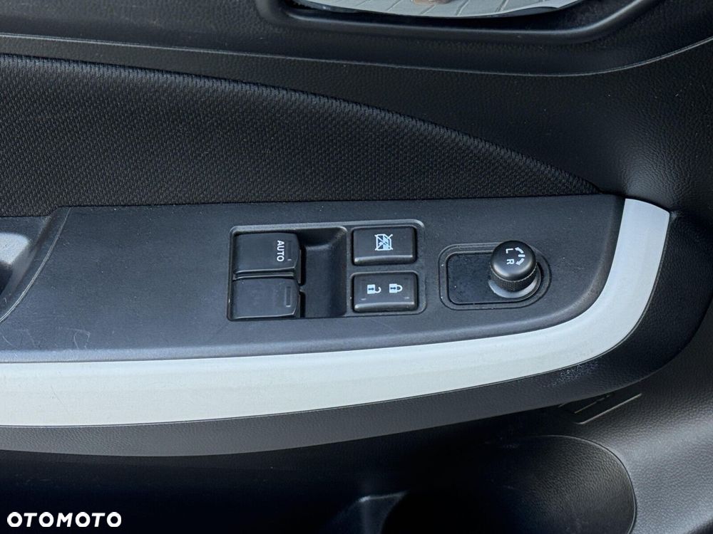 Suzuki Swift 1.2 Dualjet SHVS Premium CVT - 13