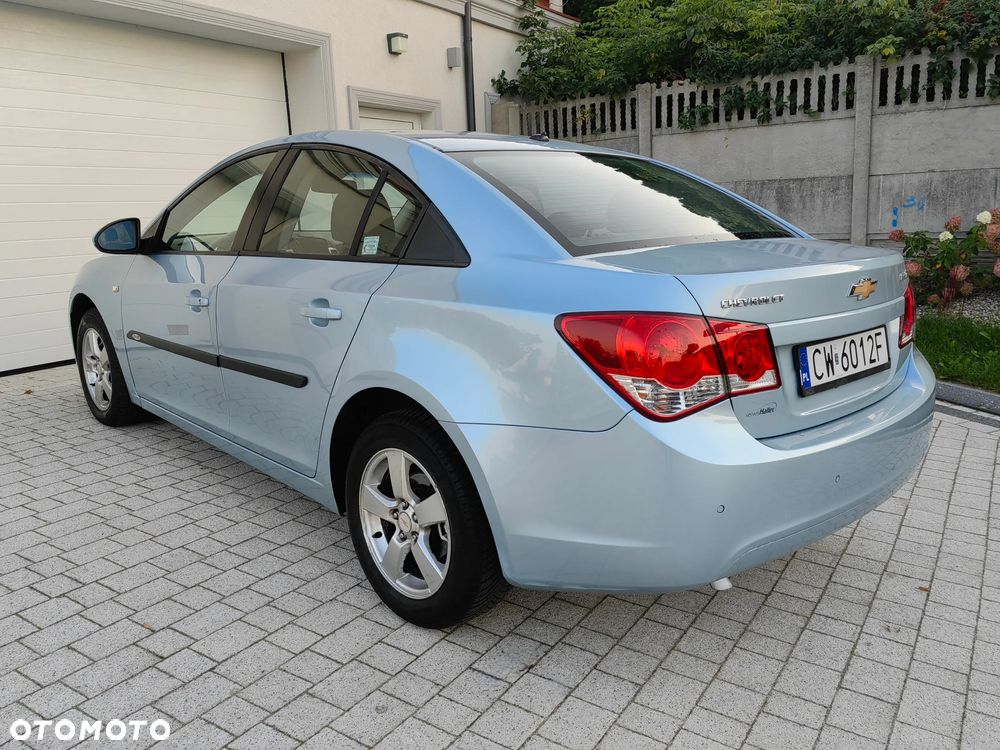 Chevrolet Cruze 1.6 LT - 3