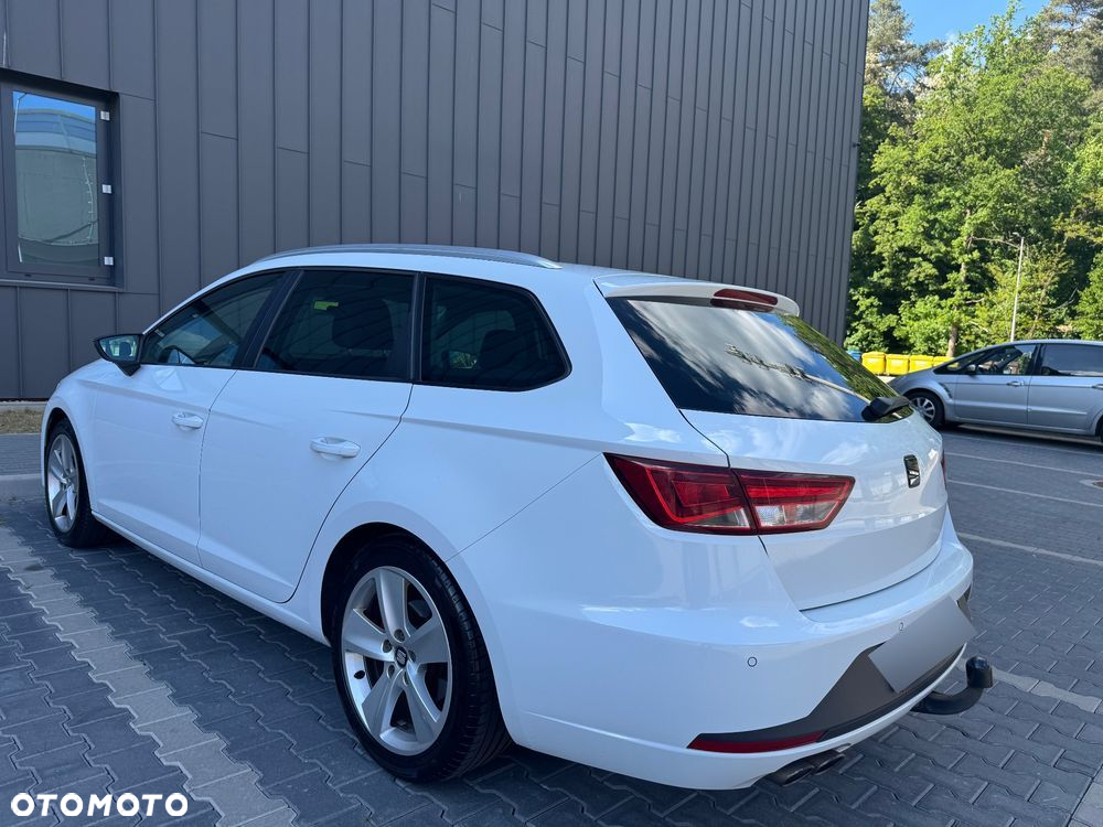 Seat Leon 2.0 TDI DPF DSG FR - 11