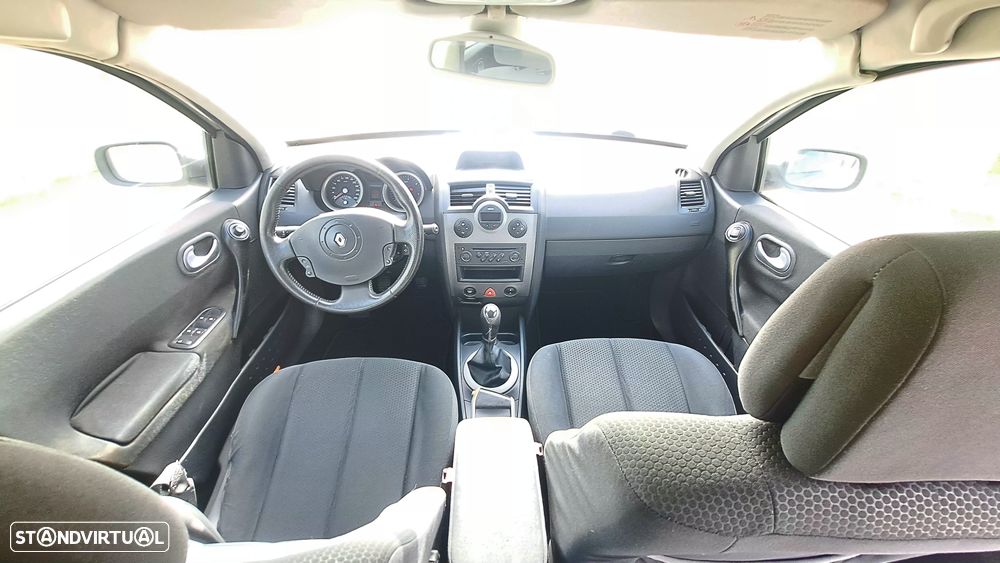 Renault Mégane 1.5 dCi Confort - 1