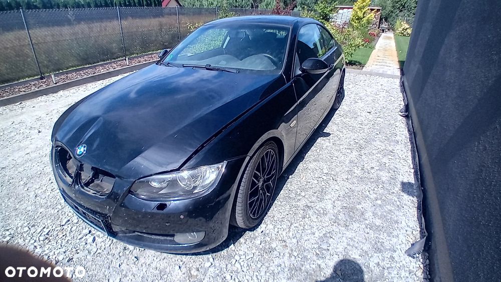 BMW Seria 3 320i - 2