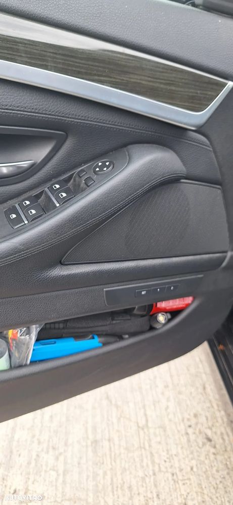 BMW Seria 5 520d Touring Aut. Luxury Line - 17