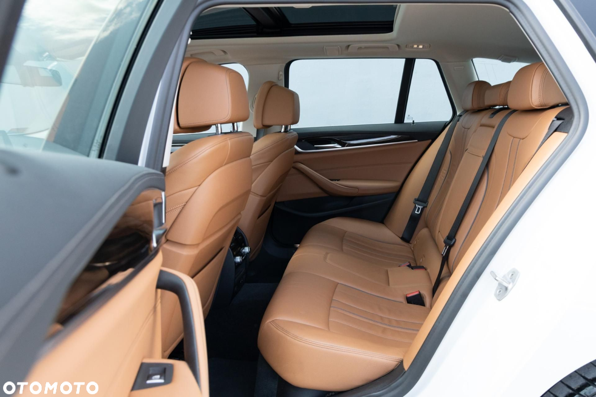 BMW Seria 5 - 13