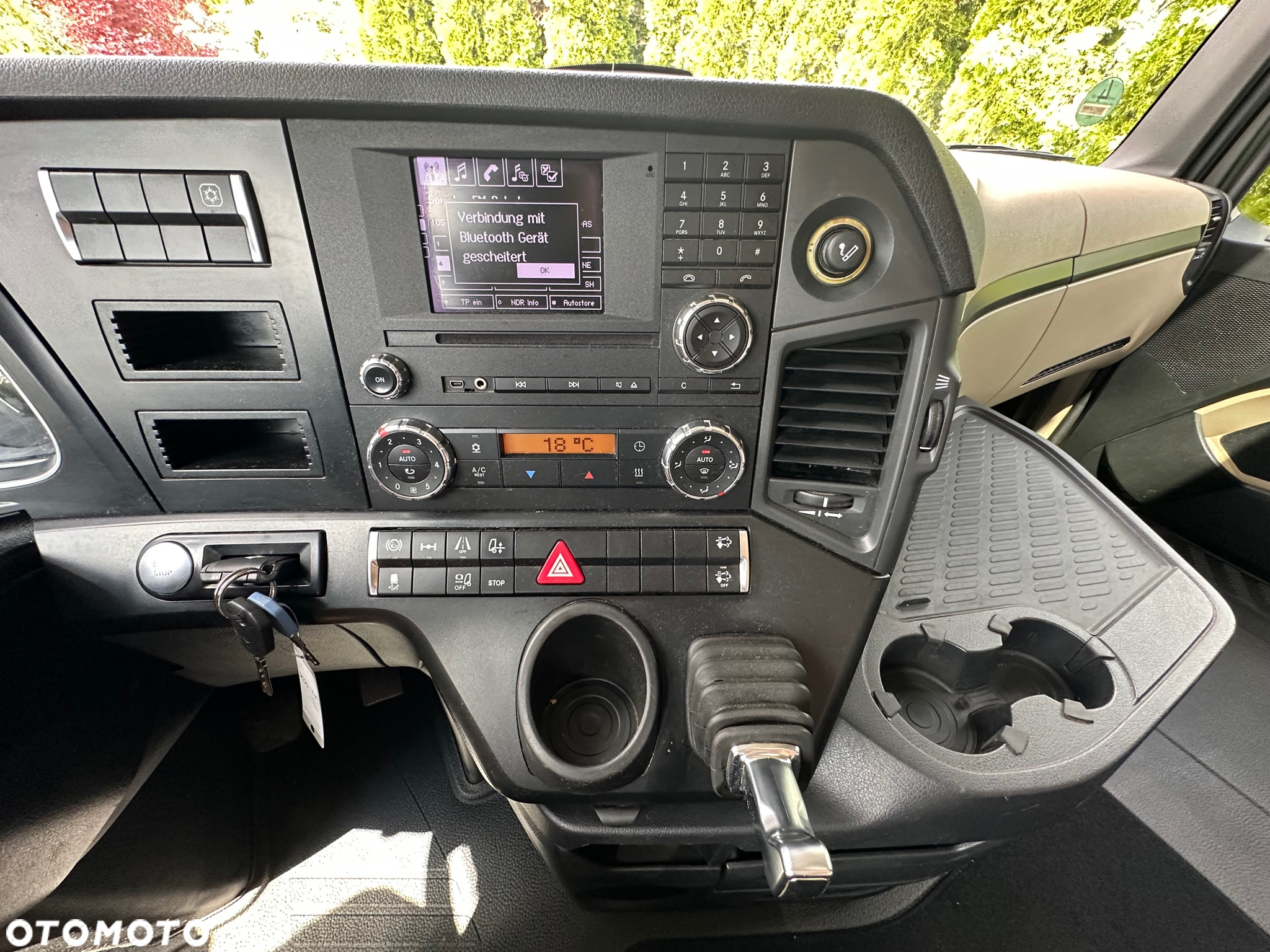 Mercedes-Benz / ACTROS / 1846 / 198 tys.km./ - 26
