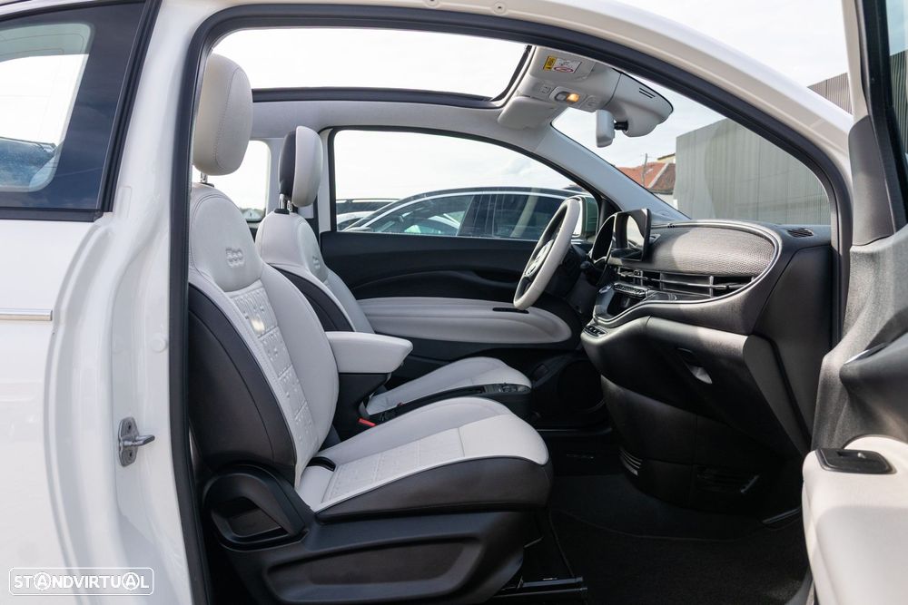 Fiat 500e C 42kWh la Prima (by Bocelli) - 13