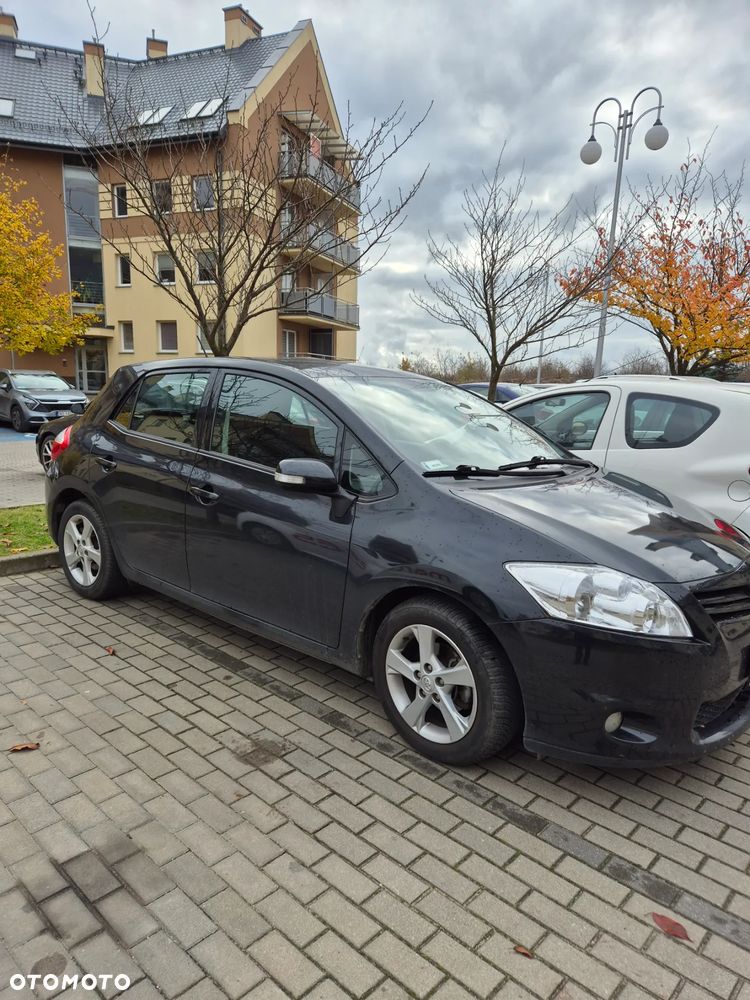 Toyota Auris 1.6 Active - 9