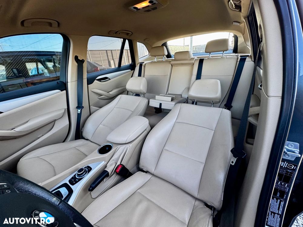 BMW X1 xDrive20d Aut. Sport Line - 25