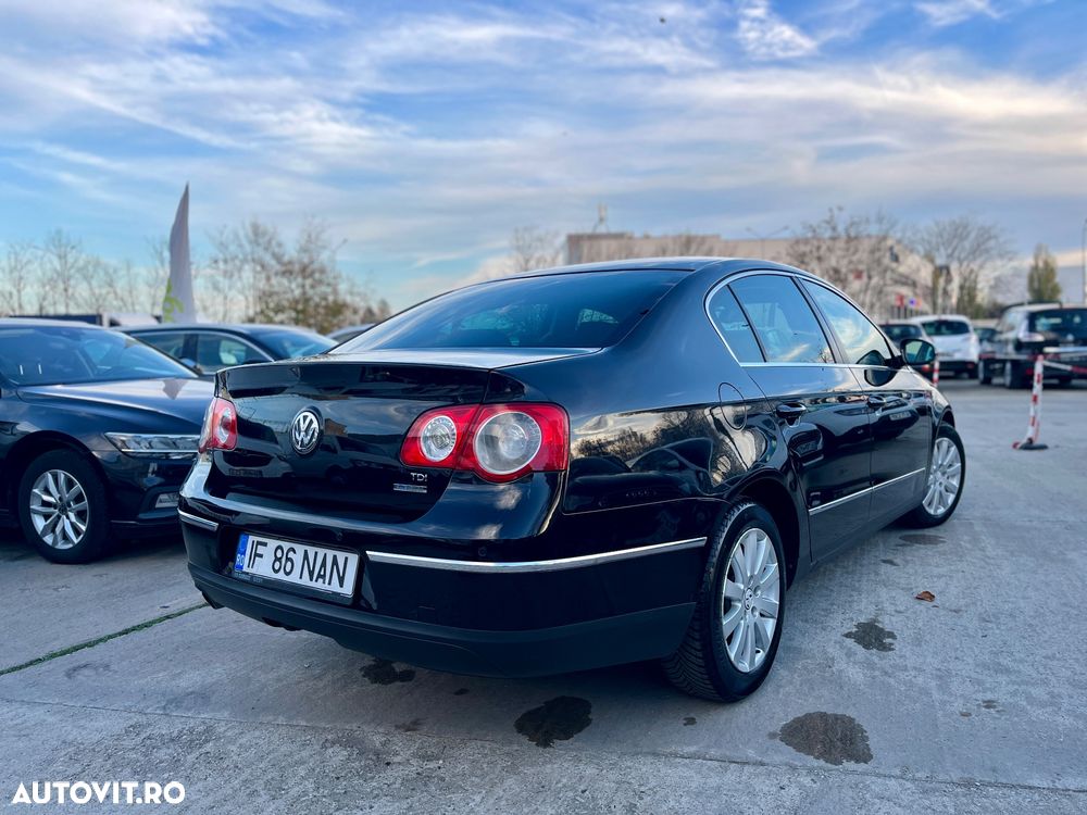 Volkswagen Passat Variant 1.6 TDI BlueMotion Technology Comfortline - 4