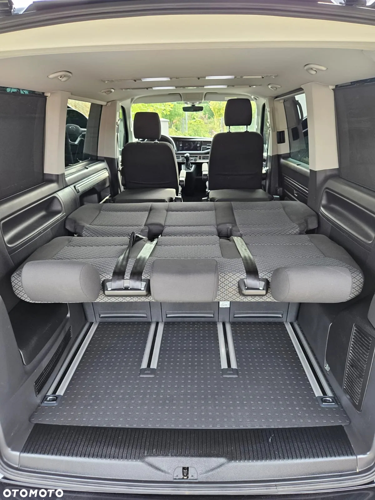Volkswagen Multivan 2.0 TDI L1 Trendline DSG - 4