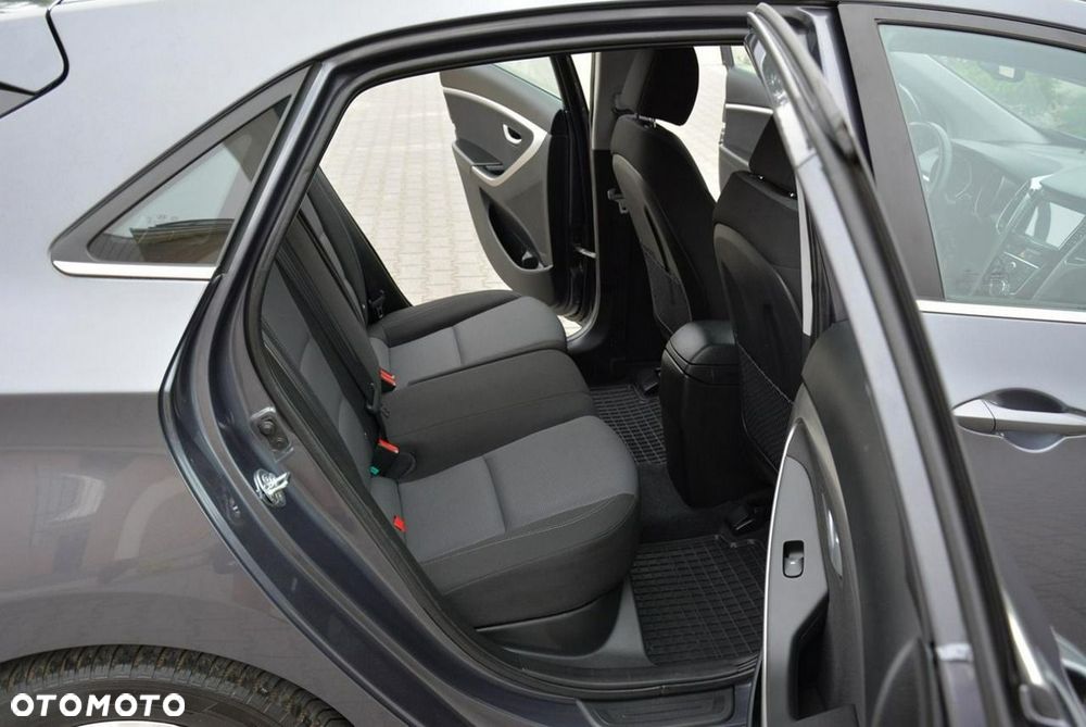 Hyundai i30 1.6 GDI BlueDrive Comfort - 16