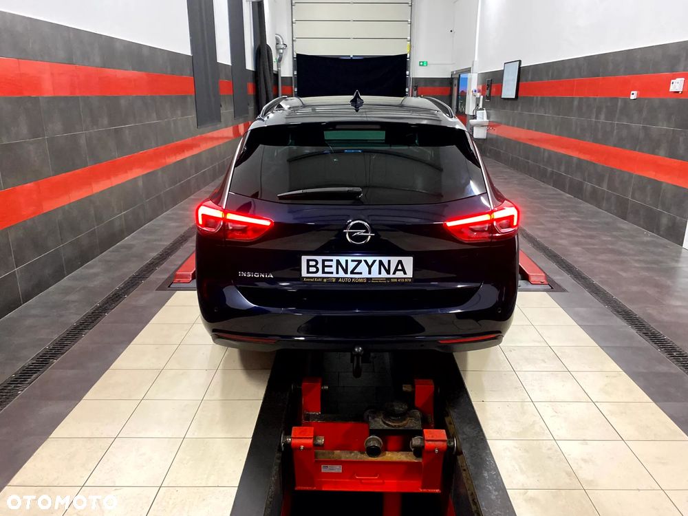 Opel Insignia 1.5 T Elite S&S - 13