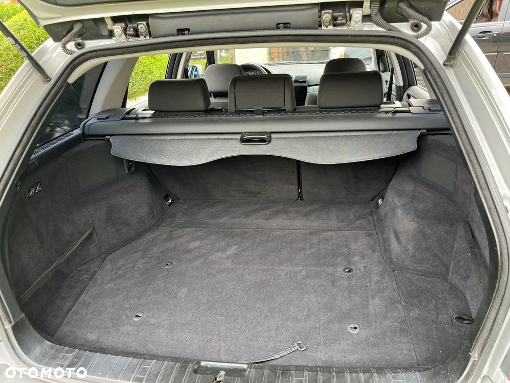 BMW Seria 3 - 16