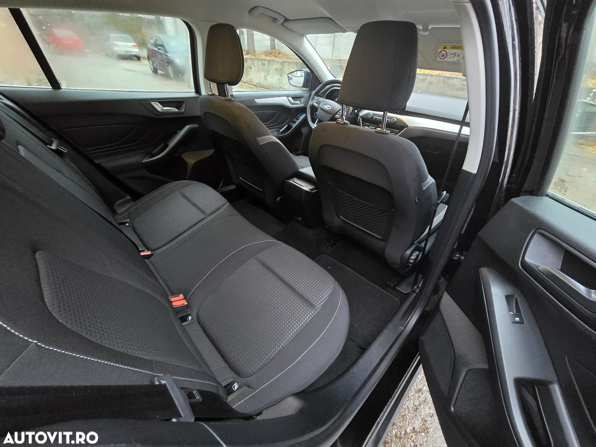 Ford Focus Turnier 1.5 EcoBlue Start-Stopp-System ACTIVE DESIGN - 11