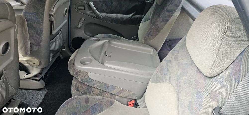 Citroën Xsara Picasso ver-1-6 - 7