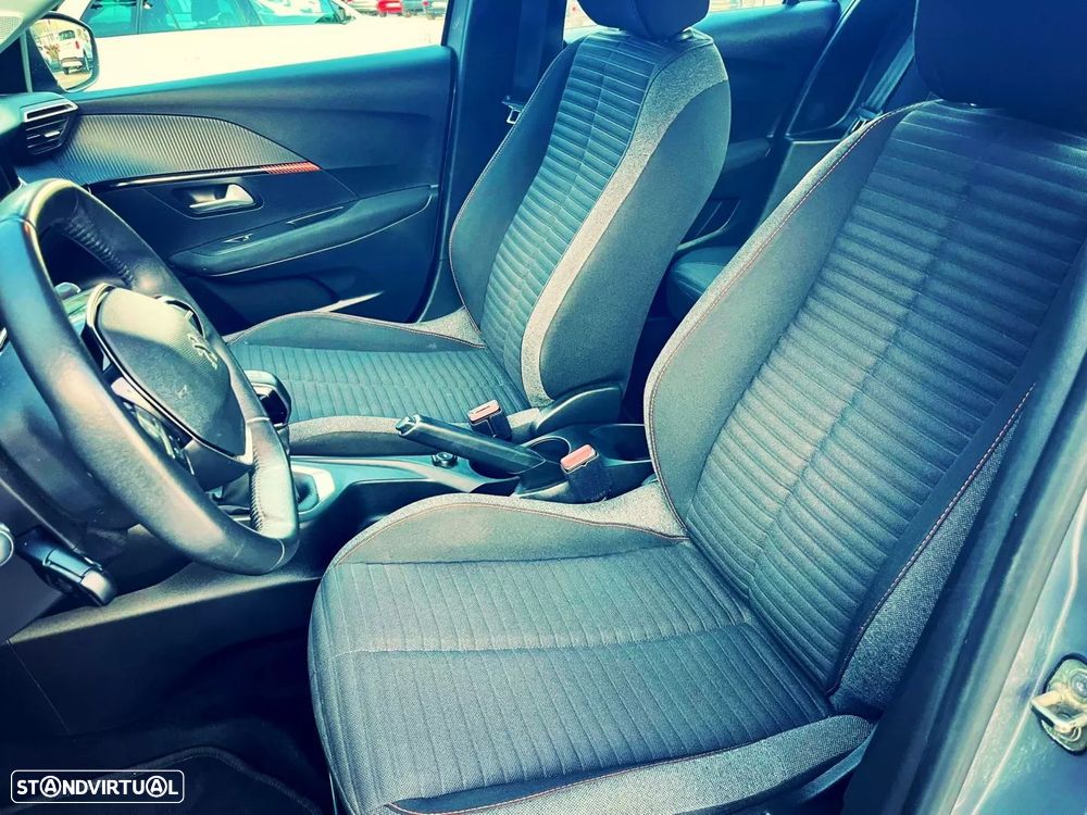 Peugeot 208 1.2 PureTech Active Pack - 12