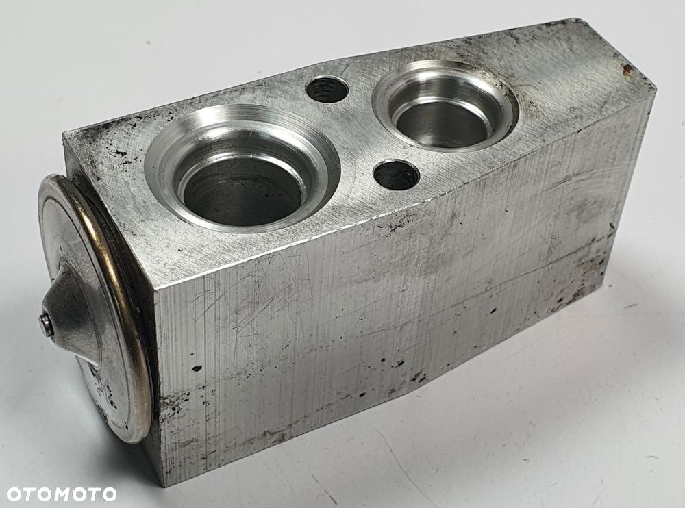 ZAWÓR ROZPRĘŻNY KLIMATYZACJI VW NEW BEETLE II - 2