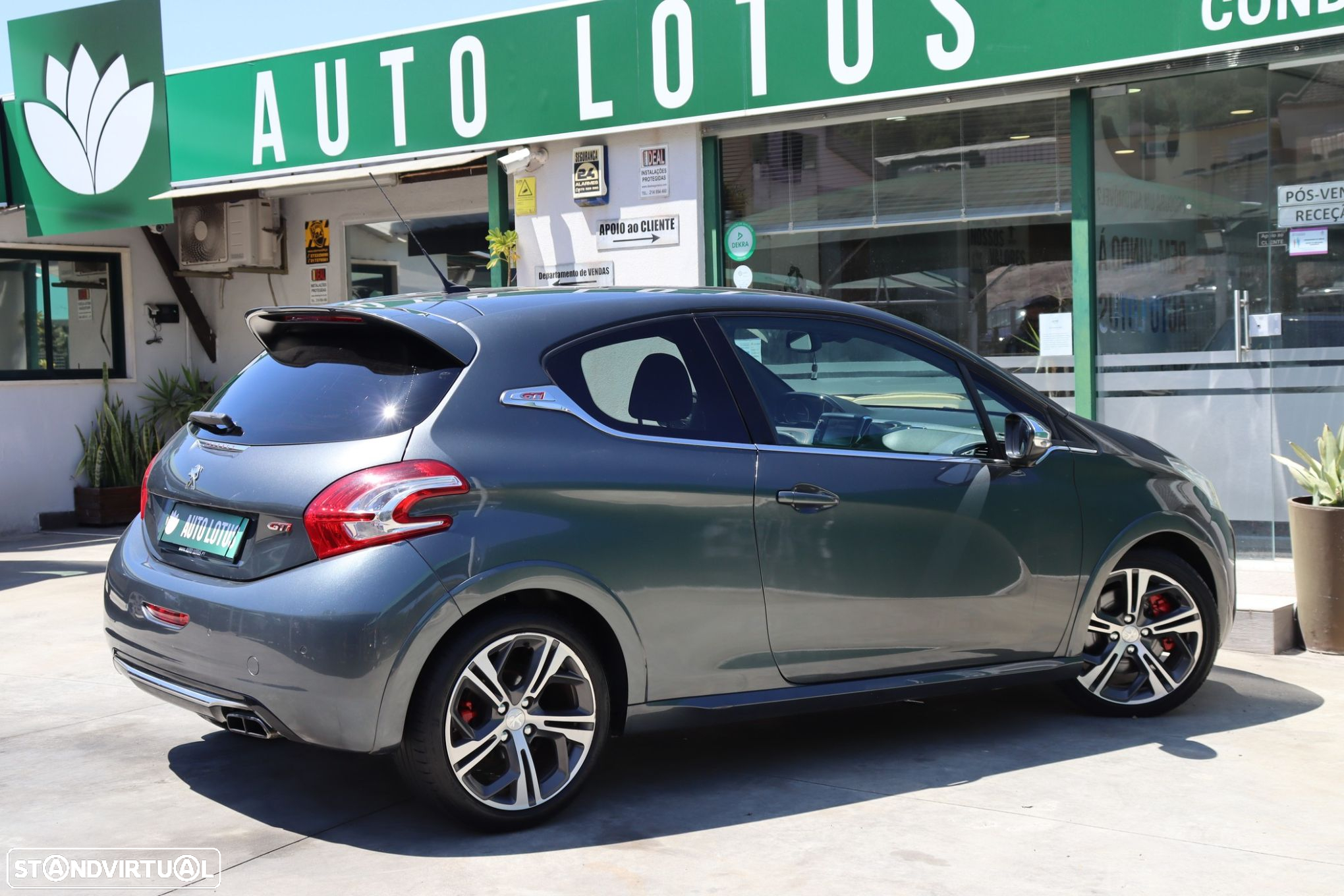Peugeot 208 1.6 THP GTi - 8