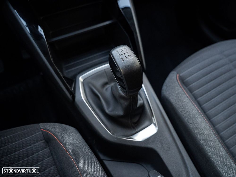 Peugeot 208 1.2 PureTech Active Pack - 36