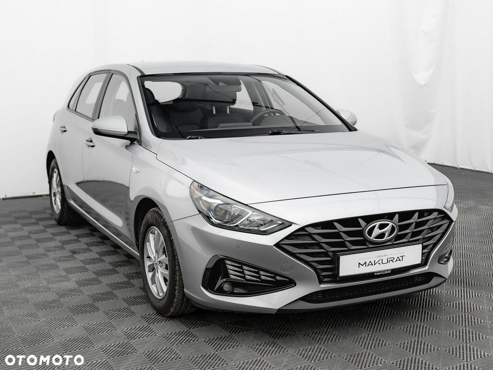 Hyundai i30 1.5 DPI Classic + - 4