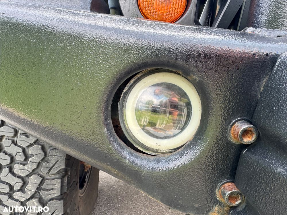 Jeep Wrangler - 28