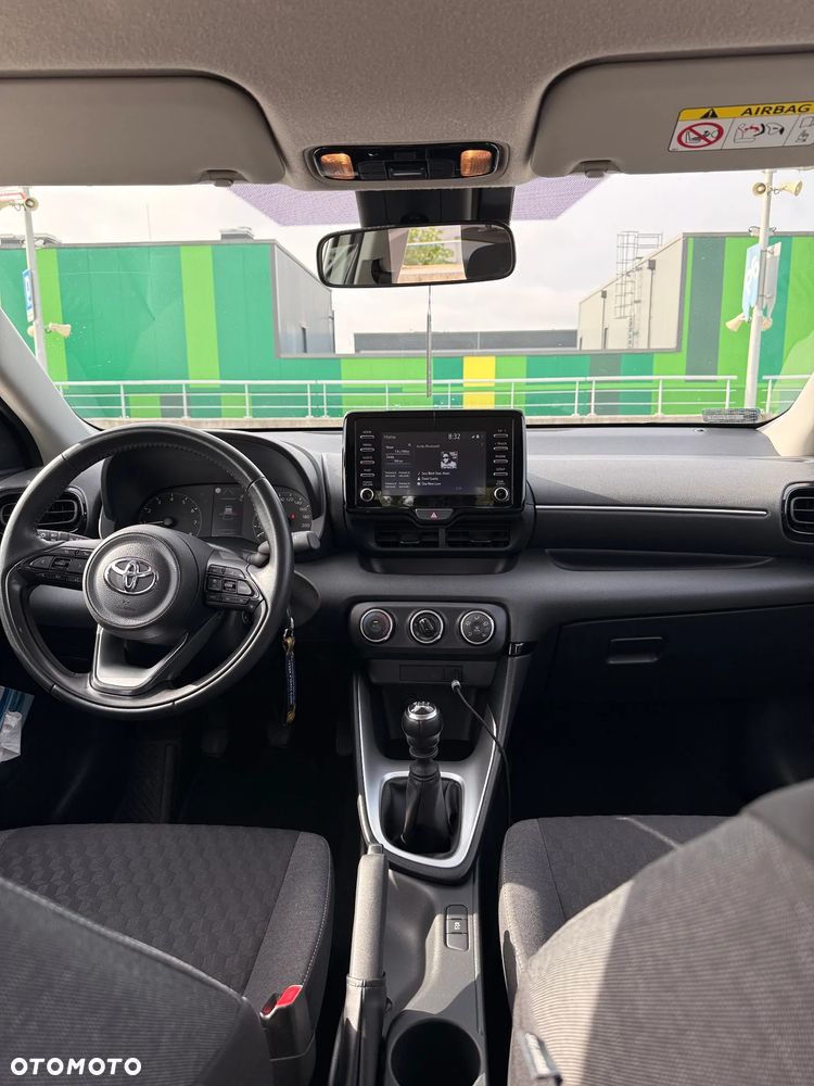Toyota Yaris 1.5 Comfort - 17