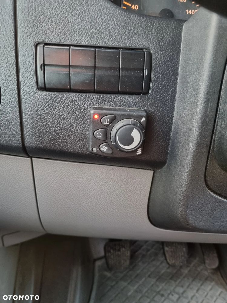 Mercedes-Benz Sprinter 518/519, podwójne szyby ,21 miejsc 3,0 CDI V6 - 19