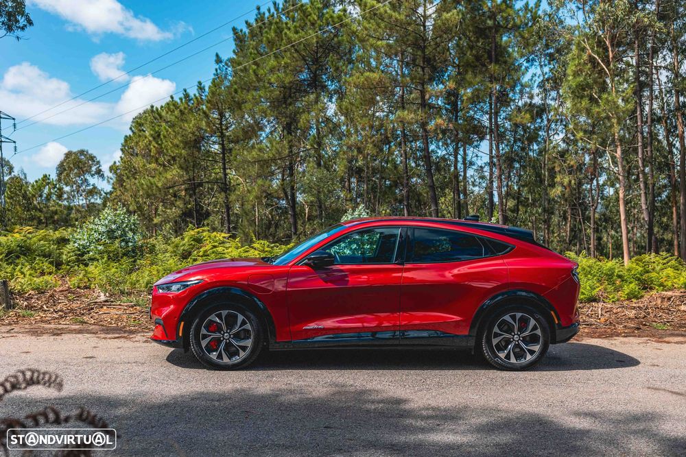 Ford Mustang Mach-E AWD PREMIUM - 4