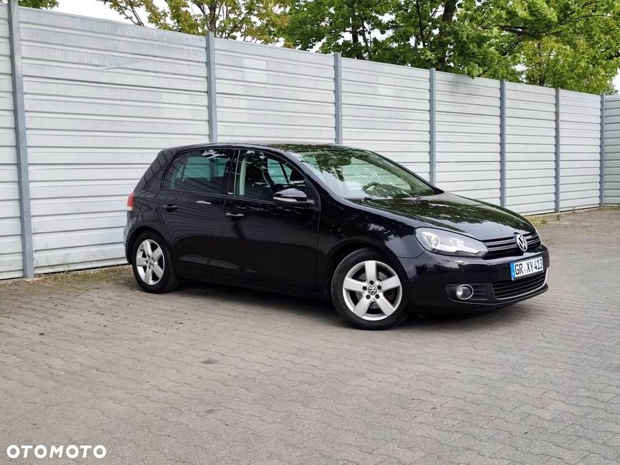 Volkswagen Golf 1.6 TDI DPF Highline - 3