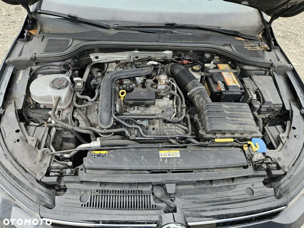 Volkswagen Golf 1.0 eTSI OPF DSG Life - 8