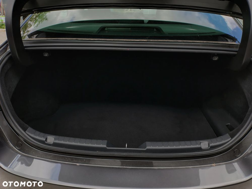 Mazda 3 - 25
